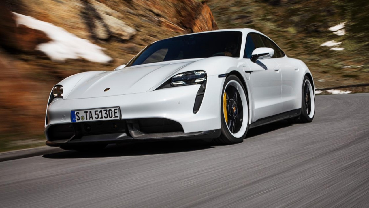 Hộp số 2 cấp trên Porsche Taycan - Thành tựu quan trọng cho tương lai của xe điện hop so 2 cap tren porsche taycan thanh tuu quan trong cho tuong lai cua xe dien