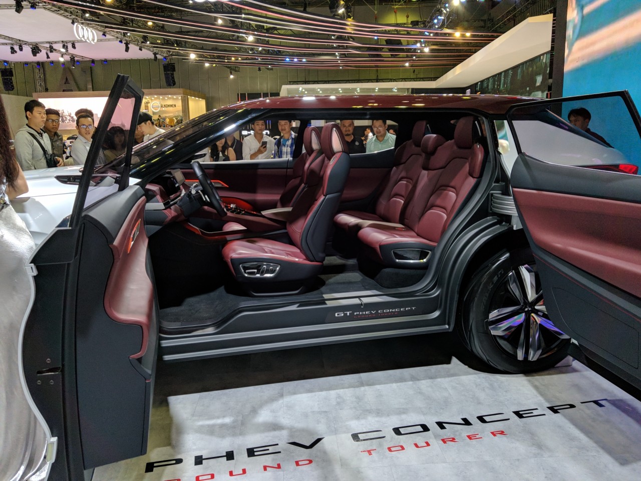 Ngắm concept Mitsubishi GT-PHEV cực đẹp tại VMS 2019 ngam concept mitsubishi gt phev cuc dep tai vms 2019