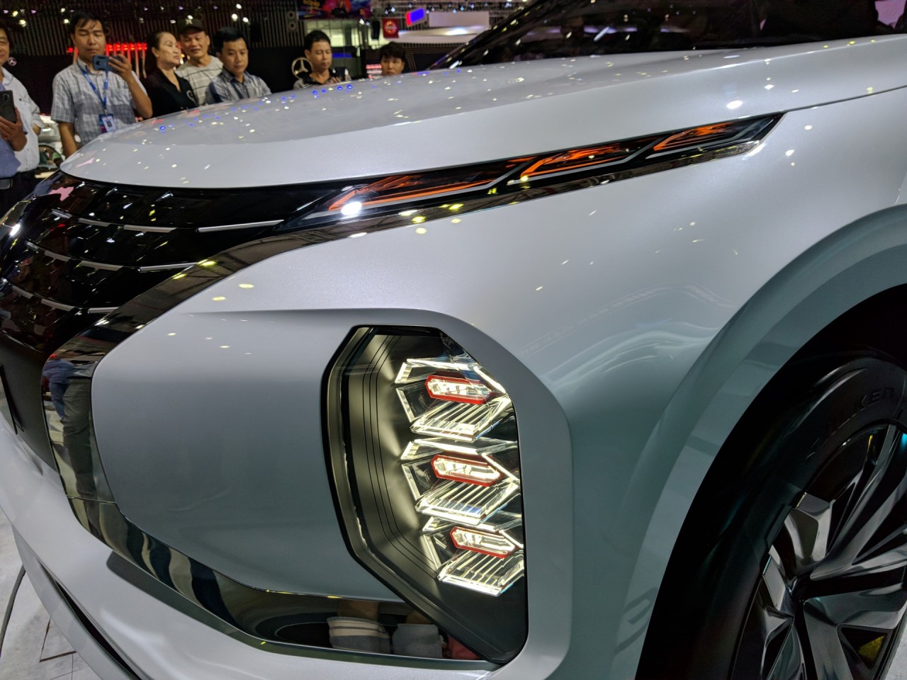 Ngắm concept Mitsubishi GT-PHEV cực đẹp tại VMS 2019 ngam concept mitsubishi gt phev cuc dep tai vms 2019