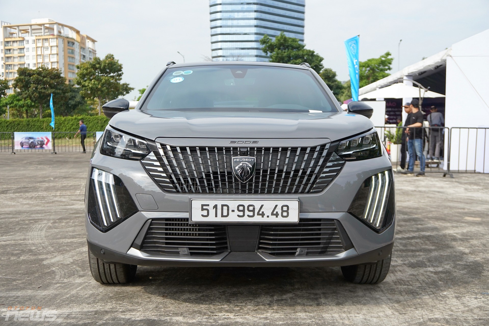Thử sức Peugeot 2008 2025 với sa hình gymkhana Thử sức Peugeot 2008 2025 với sa hình gymkhana
