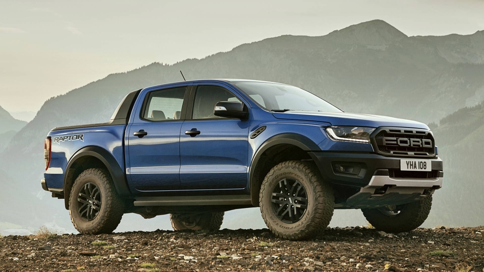 Ford Ranger Raptor ra mắt châu Âu cùng video quảng cáo cực kỳ ấn tượng ford ranger raptor ra mat chau au cung video quang cao cuc ky an tuong