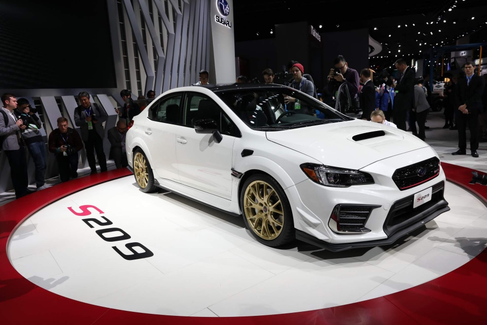 5 mau xe hut khach nhat detroit auto show 2019