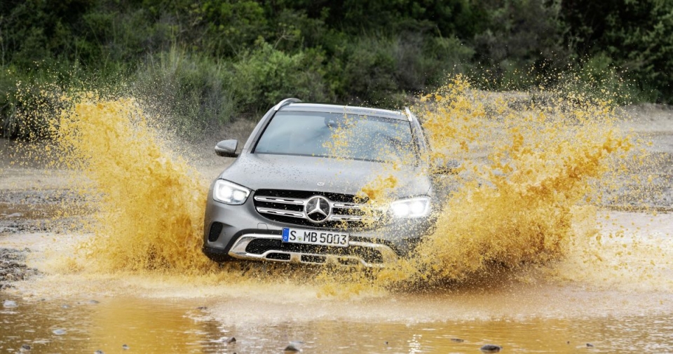 Mercedes-Benz GLC 2020 lộ diện trước thềm triển lãm Geneva 2019 mercedes benz glc 2020 lo dien truoc them trien lam geneva 2019