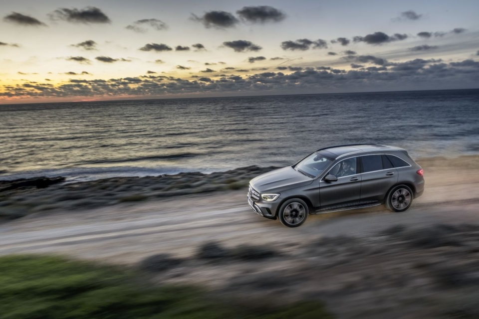 Mercedes-Benz GLC 2020 lộ diện trước thềm triển lãm Geneva 2019 mercedes benz glc 2020 lo dien truoc them trien lam geneva 2019