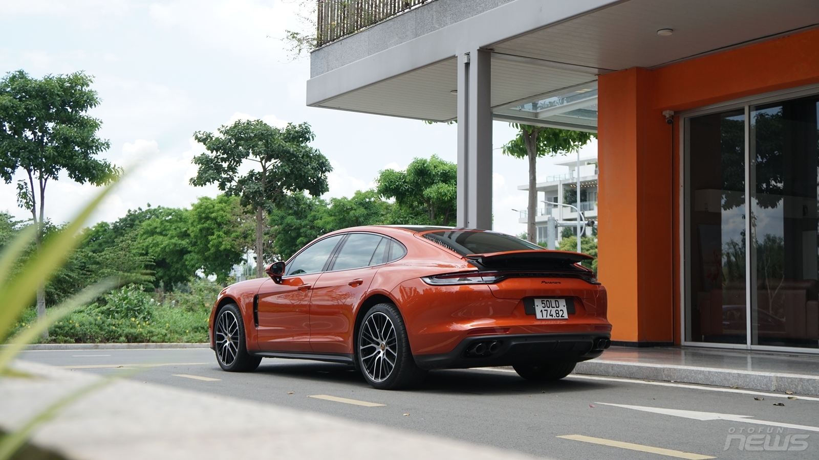 đánh giá Porsche Panamera 2021