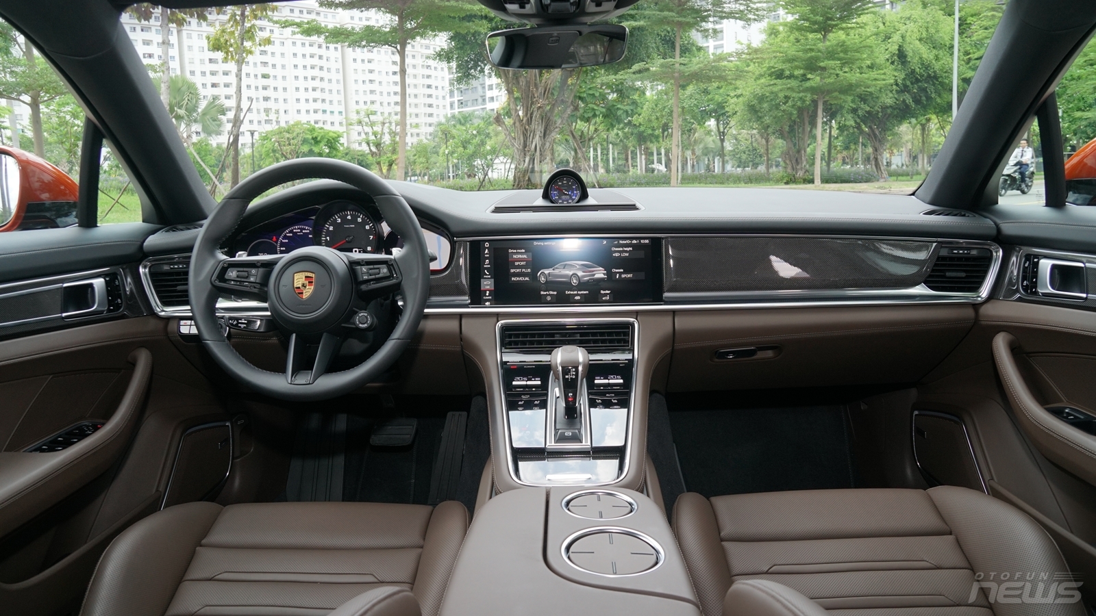 đánh giá Porsche Panamera 2021