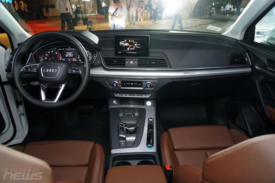 audi trinh lang q5 the he moi voi gia khoi diem tu 2 ty dong