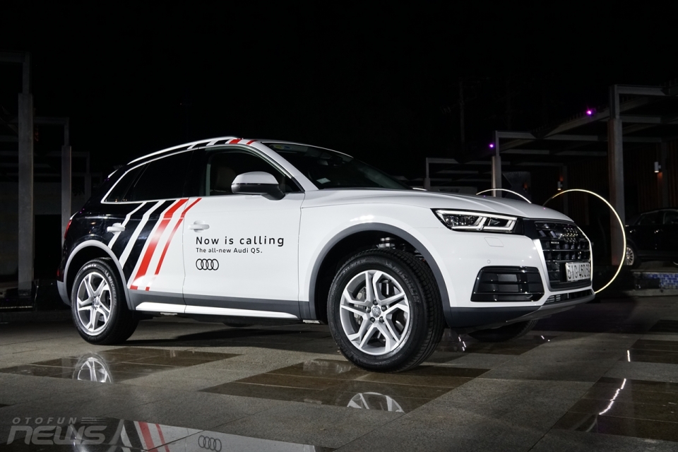 audi trinh lang q5 the he moi voi gia khoi diem tu 2 ty dong