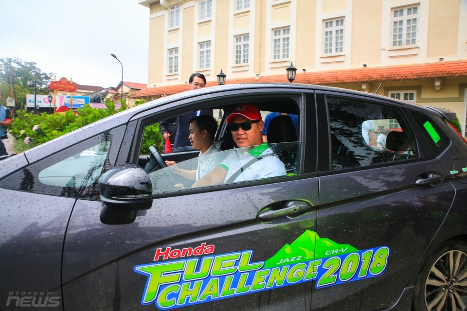 Honda Fuel Challenge 2018: Honda Jazz chỉ tốn 4,5 lít/100 km honda fuel challenge 2018 honda jazz chi ton 45 lit100 km