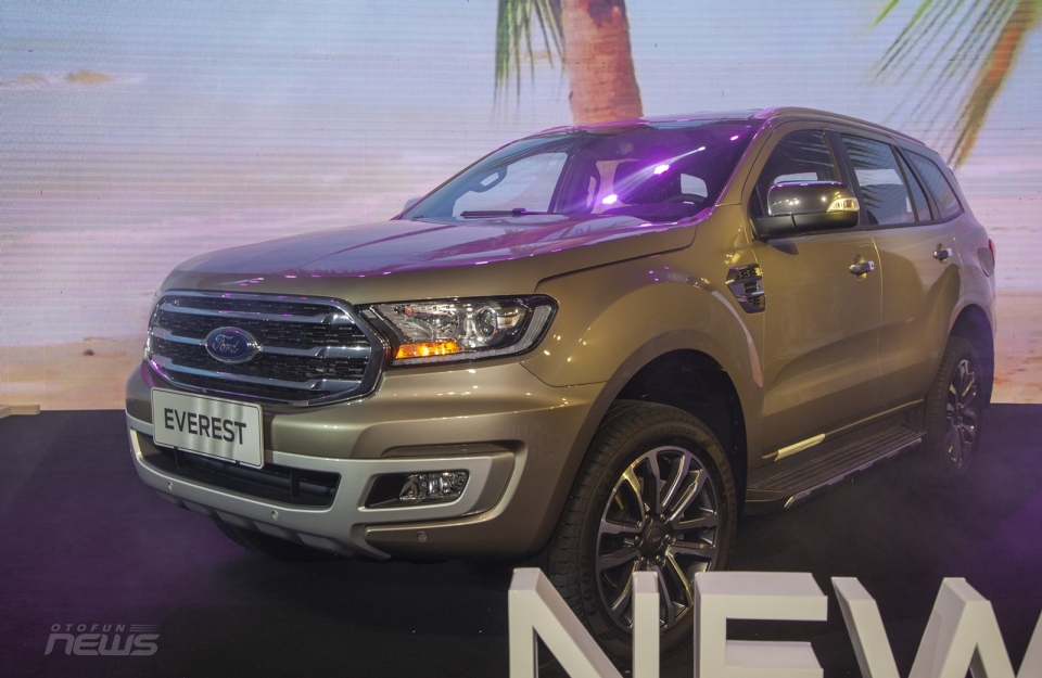 chi tiet ford everest 2018 vua duoc ra mat