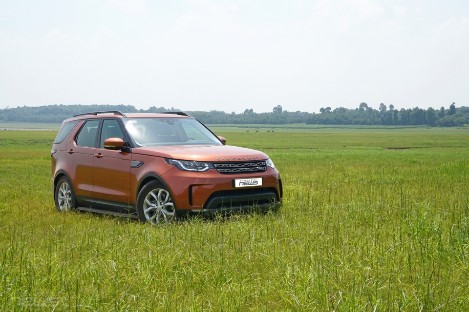 Trải nghiệm nhanh Land Rover Discovery thế hệ mới giá 4,5 tỷ đồng tại Việt Nam trai nghiem nhanh land rover discovery the he moi gia 45 ty dong tai viet nam