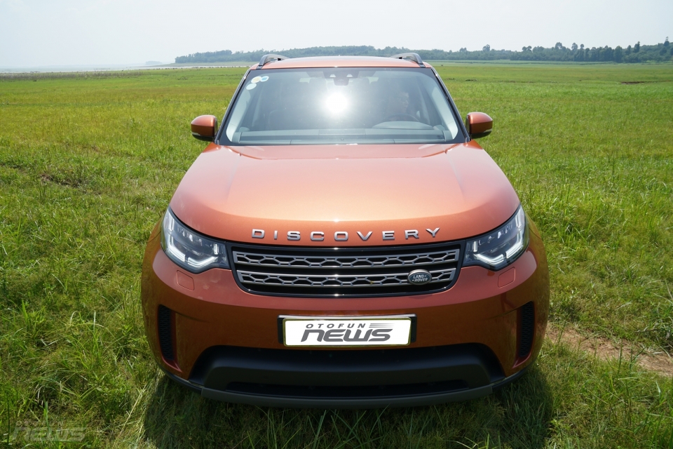 Trải nghiệm nhanh Land Rover Discovery thế hệ mới giá 4,5 tỷ đồng tại Việt Nam trai nghiem nhanh land rover discovery the he moi gia 45 ty dong tai viet nam