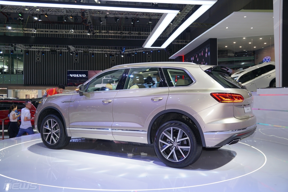 volkswagen touareg the he moi se ban tai viet nam vao sau