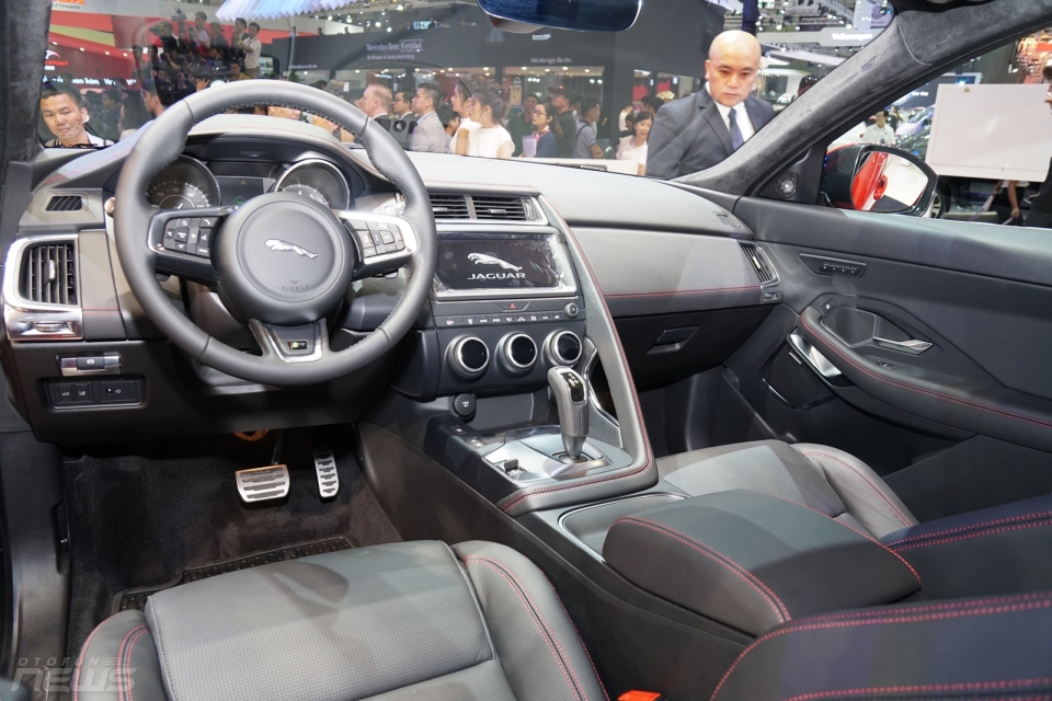 "Tân binh" Jaguar E-Pace có mặt tại Việt Nam tan binh jaguar e pace co mat tai viet nam