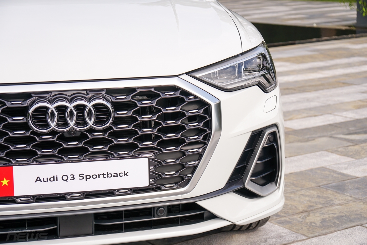 can canh audi q3 sportback hoan toan moi