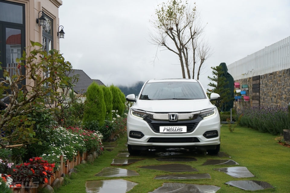 Honda ưu đãi 100% lệ phí trước bạ khi mua Brio, Civic và HR-V