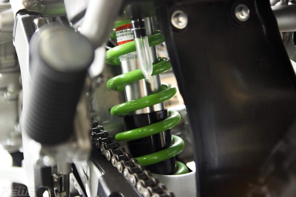 Chi tiết mô tô địa hình Kawasaki KLX 150 BF 2018 tại Hà Nội chi tiet mo to dia hinh kawasaki klx 150 bf 2018 tai ha noi