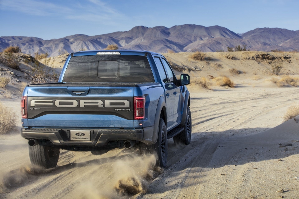 Ford nâng cấp 'quái thú' F-150 Raptor 2019 ford nang cap quai thu f 150 raptor 2019