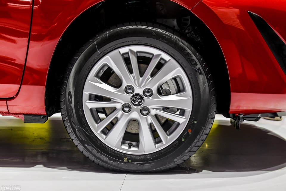 Toyota Vios 2018: Chuyển mình theo thời cuộc toyota vios 2018 chuyen minh theo thoi cuoc