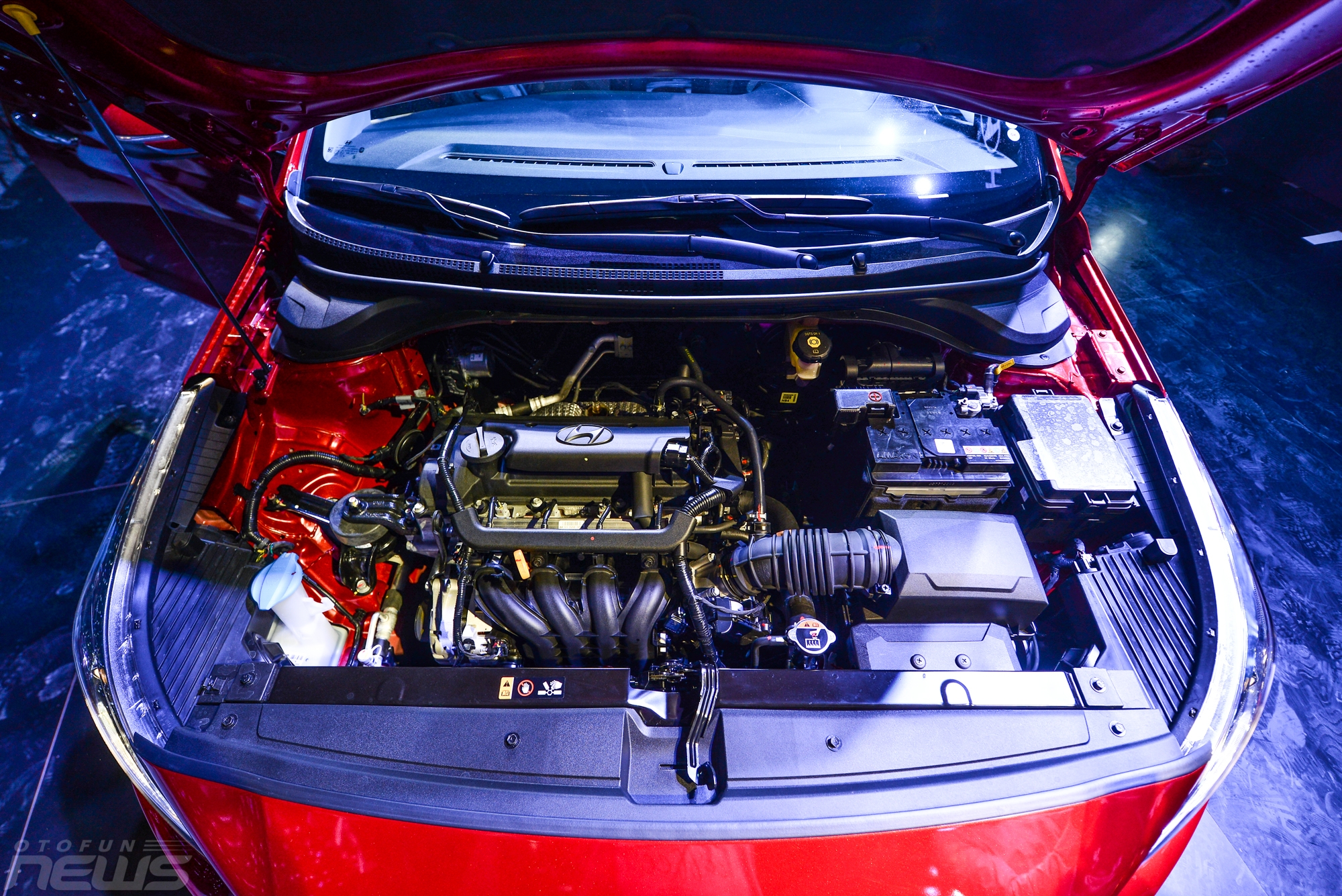 chi tiet hyundai accent 2018 vua ra mat thi truong viet nam