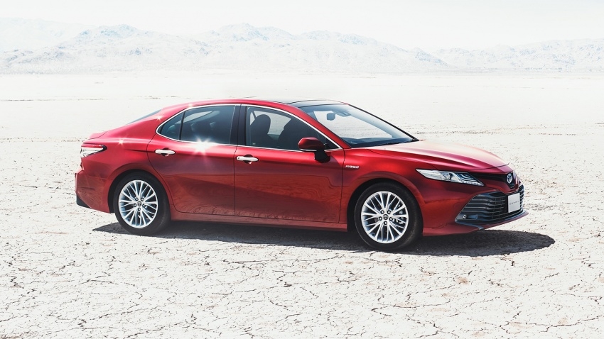 toyota camry 2018 phien ban cho thi truong nhat lo dien