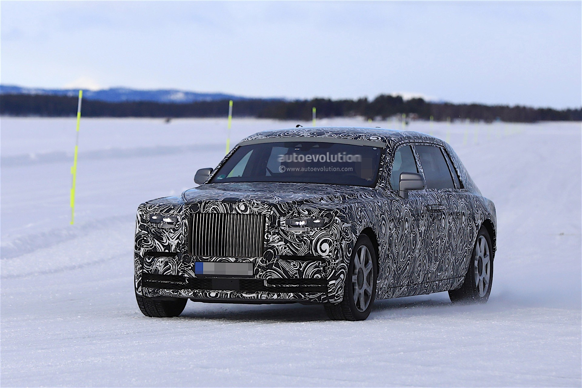 rolls royce phantom hoan toan moi se trinh lang vao ngay 277