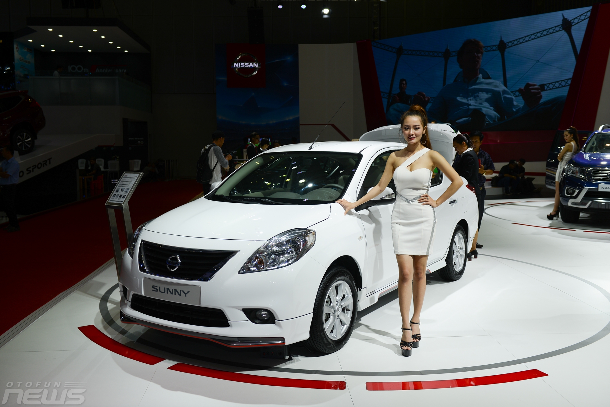 vms 2017 nissan trinh dien tron bo suu tap cac phien ban cao cap