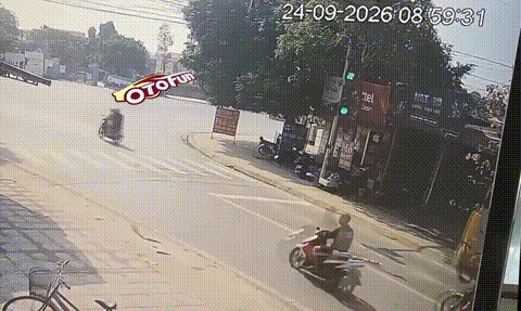 Xe máy tạt đầu tải ben xảy ra va chạm, khiến người điều khiển xe máy tử vong tại chỗ